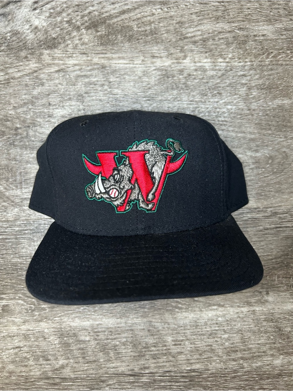 New Era Winston-Salem Warthogs Medium - Large Snapback Hat